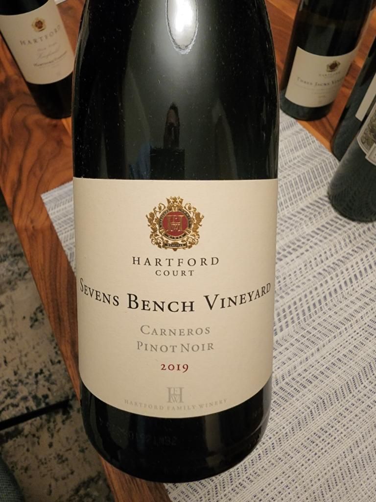 2019 Hartford / Hartford Court Pinot Noir Sevens Bench Vineyard USA