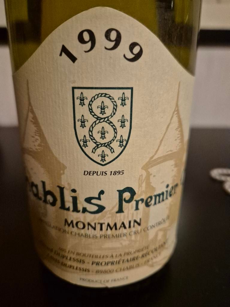 2018 Caves Duplessis Chablis Grand Cru Les Clos - CellarTracker