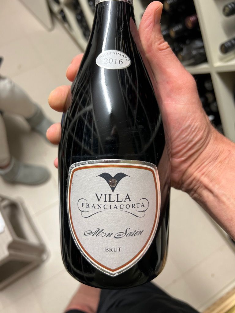 Wine - Villa Franciacorta