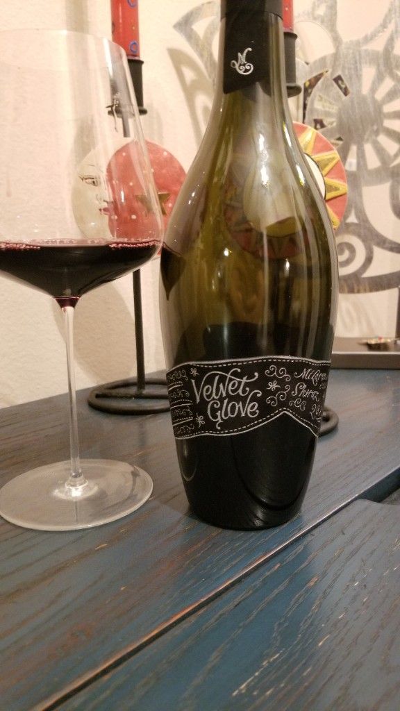 2014 Mollydooker Shiraz Velvet Glove - CellarTracker