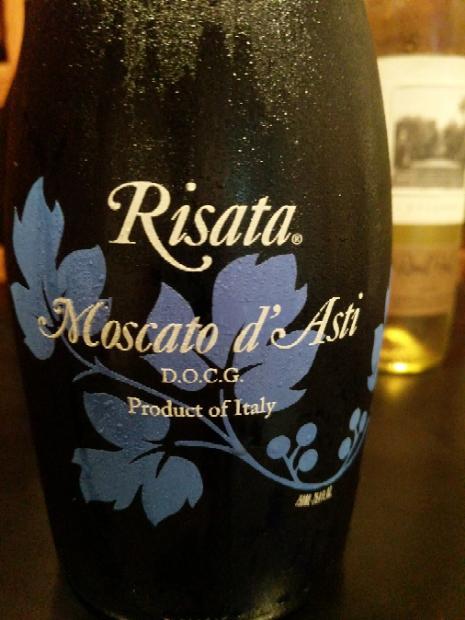 Risata moscato d'asti 6pk 3% 750l (084279977638)