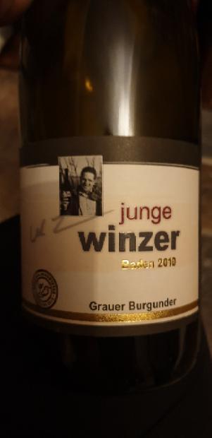 2018 Junge Winzer Spätburgunder Trocken - CellarTracker