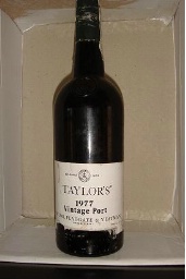 1977 Taylor (Fladgate) Porto Vintage - CellarTracker