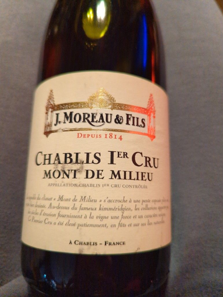 2019 J. Moreau & Fils Chablis 1er Cru Mont de Milieu - CellarTracker