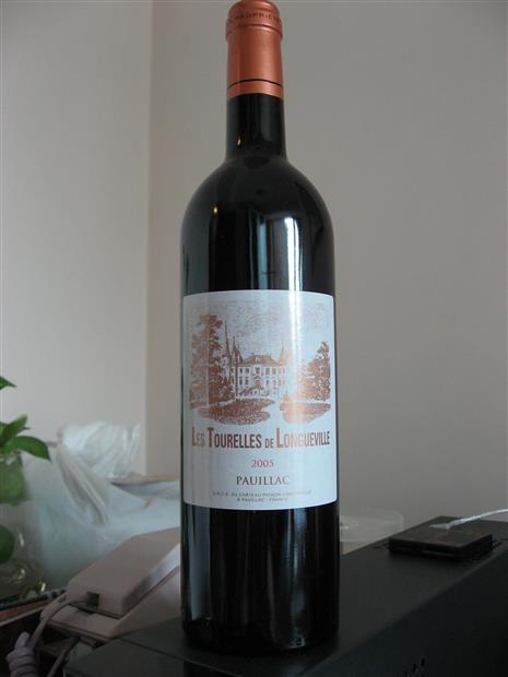2005 Château Pichon-Longueville Baron Les Tourelles de Longueville