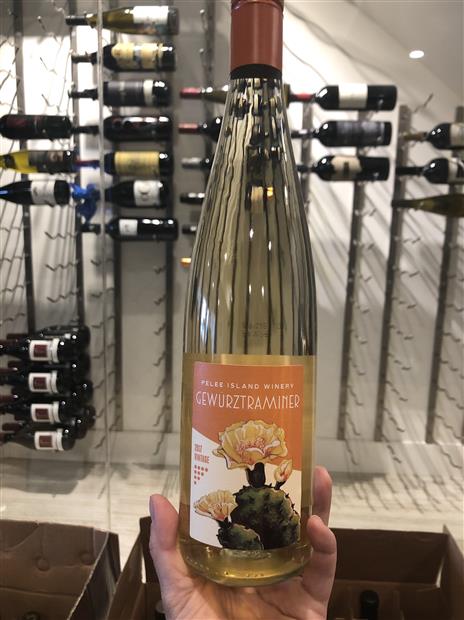 Pelee island gewurztraminer 750ml (777081714842)