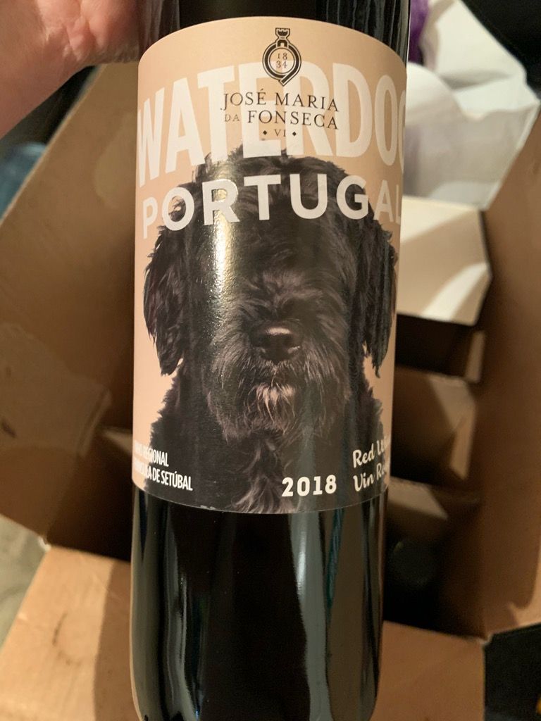 2018 José Maria da Fonseca Waterdog, Portugal, Península de Setúbal