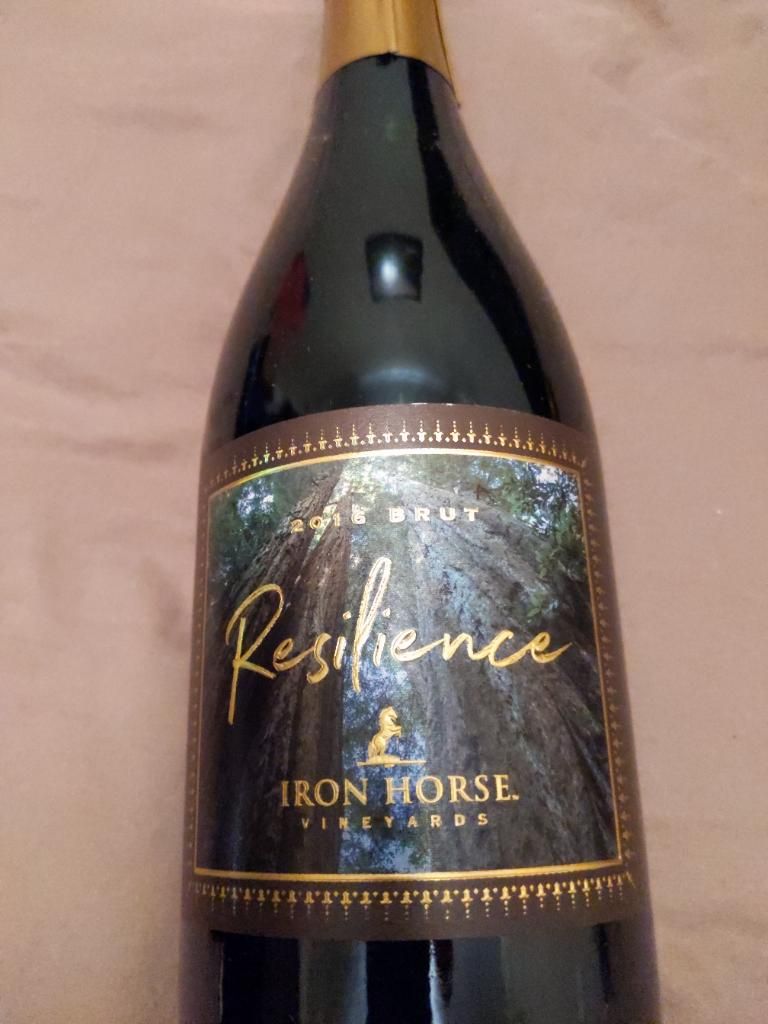 2016 Iron Horse Vineyards Resilience USA California Sonoma County   76333040 7639 47a7 965f Cc768011569e 