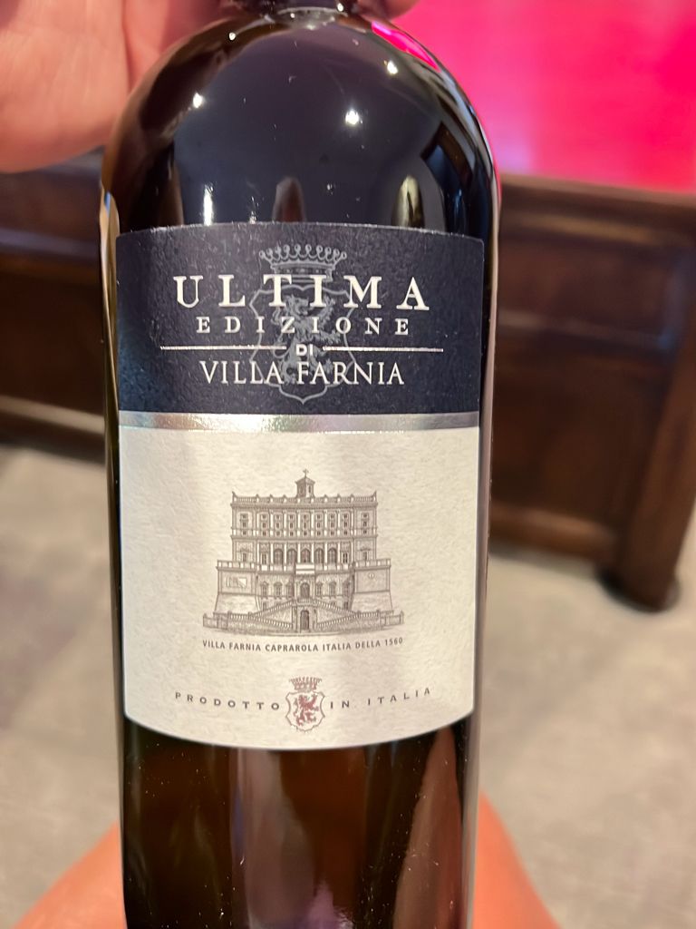 【新品】XAとVILLA TIRRENAのセット N.V. Villa Farnia di Farnese Abruzzo Ultima Edizione - CellarTracker