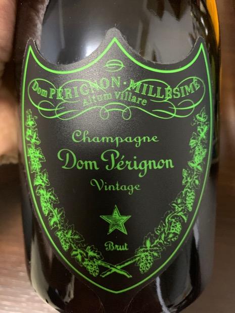 Dom Perignon Vintage luminous label