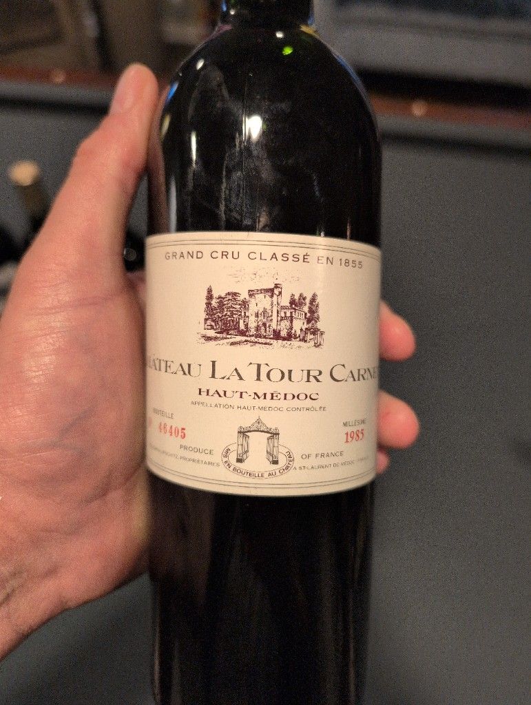 Château La Tour Carnet 1989 赤ワイン 1985 Château La Tour Carnet - CellarTracker