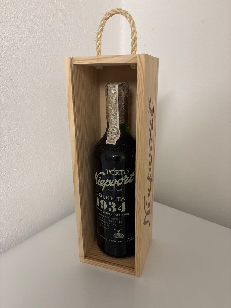 NIEPOORT 1952 PORT  ビンテージ　ポートワイン　ニーポート Niepoort Port, Colheita Port, 1952 | Vintage Wine and Port