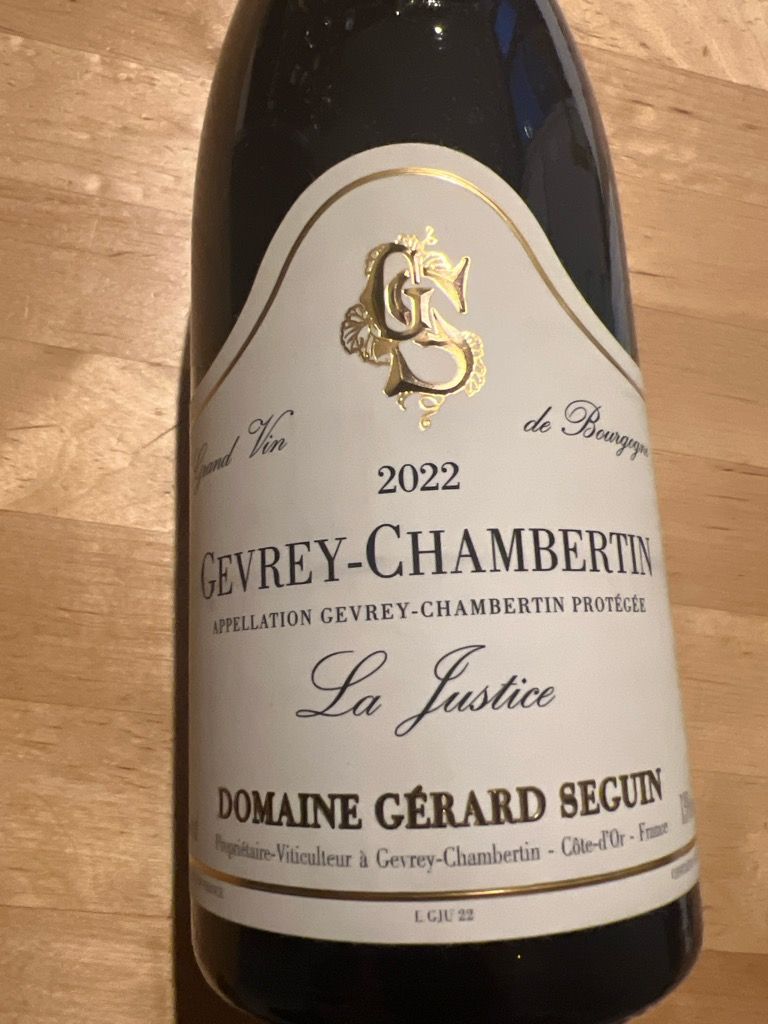 ワイン Gerard Seguin Gevrey Chambertin 2015 1019000131v.jpg