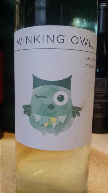 Winking deals owl moscato