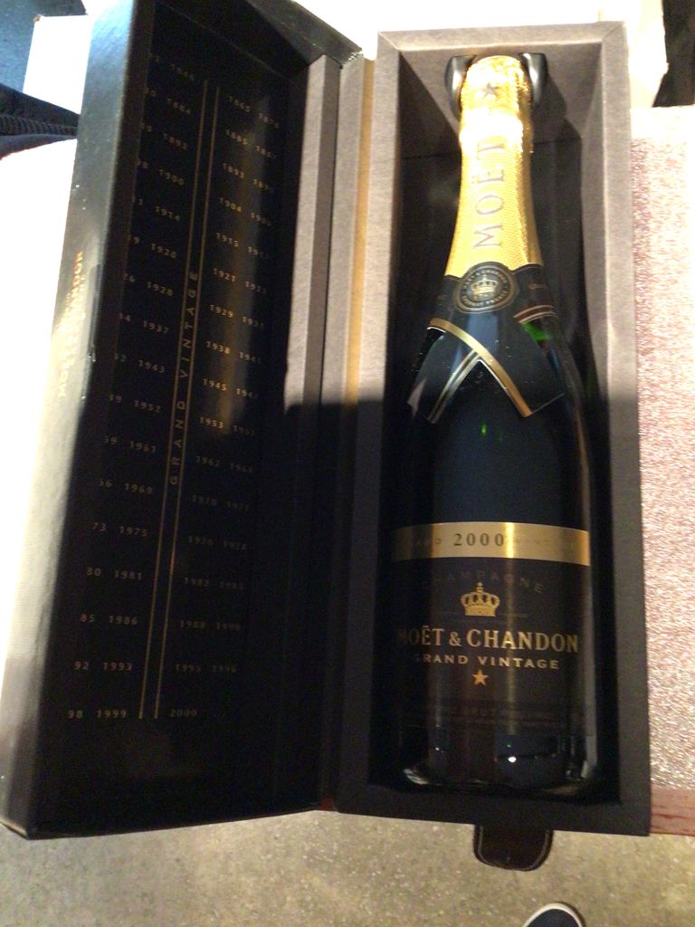 Moët & Chandon Grand Vintage Collection 2000 Champagne