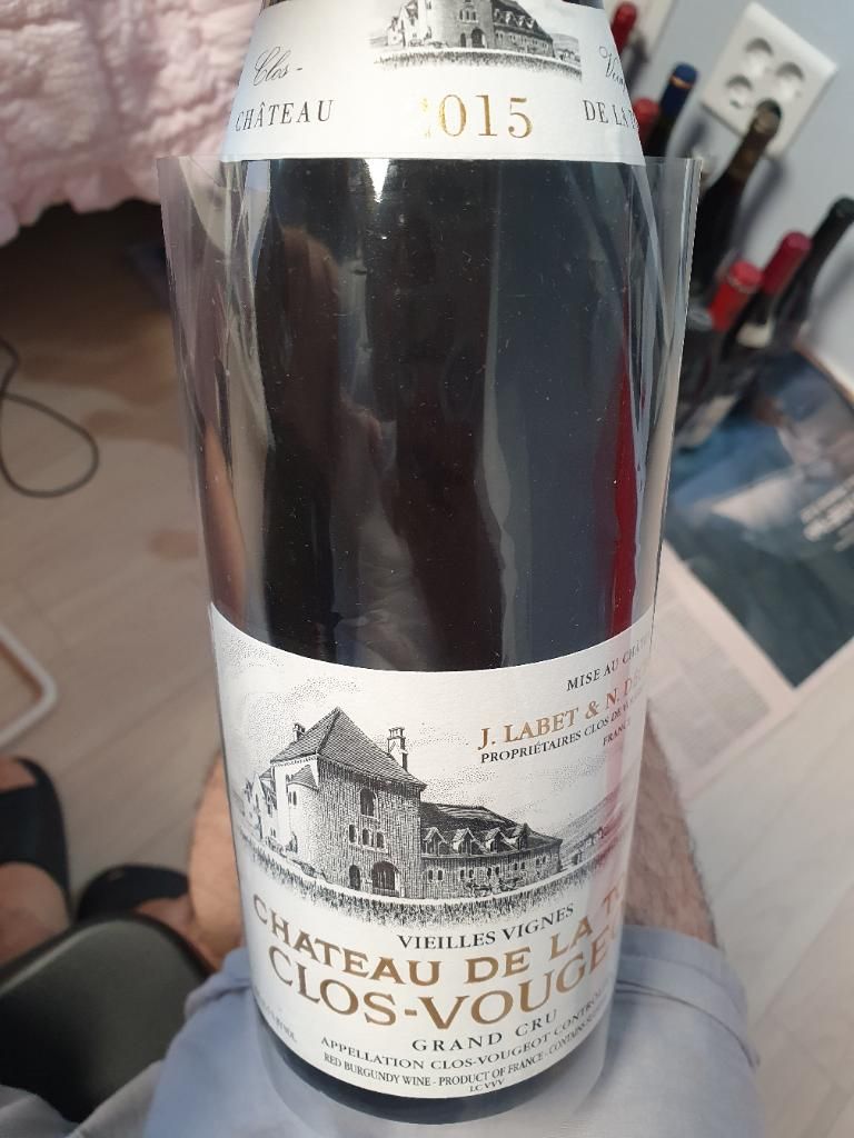 LABET & DECHELETTE CHATEAU DE LA TOUR CLOS DE VOUGEOT VIEILLES VIGNES GRAND  CRU 2017 - Naples Fine Wine