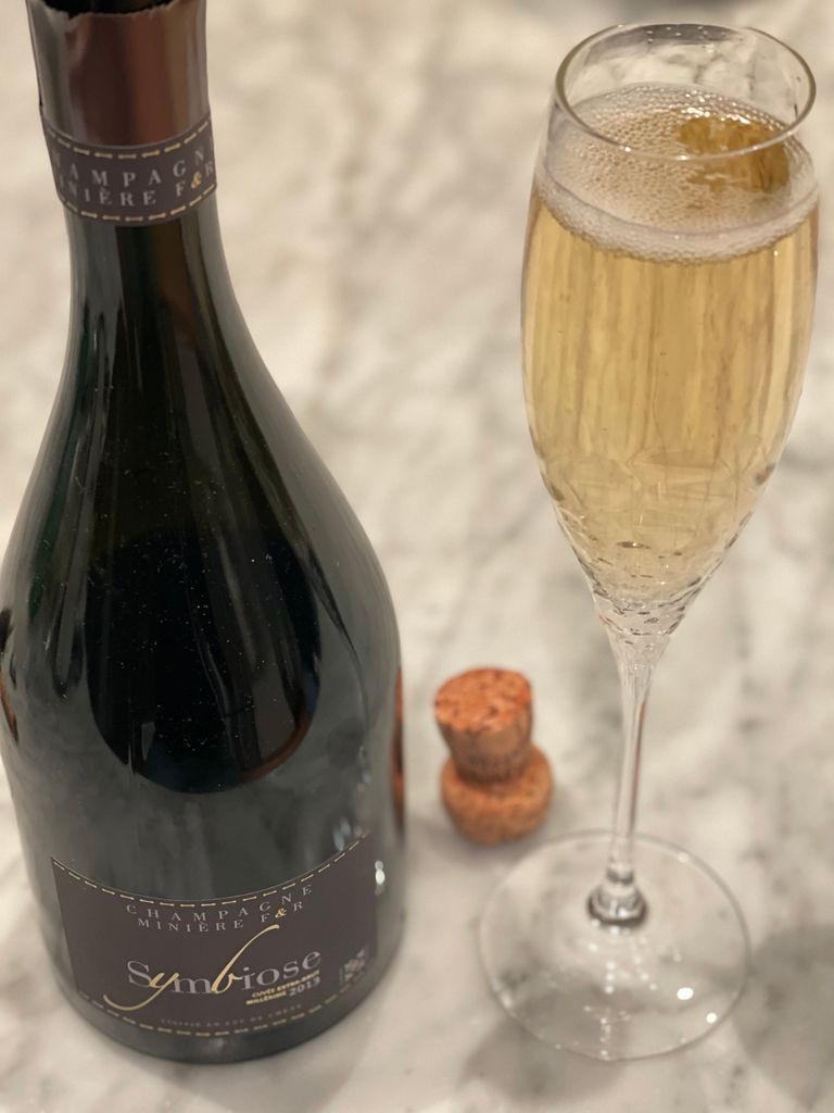 Miniere F&R Symbiose 2012 シャンパーニュ 2012 Minière F & R Champagne Symbiose Extra Brut - CellarTracker