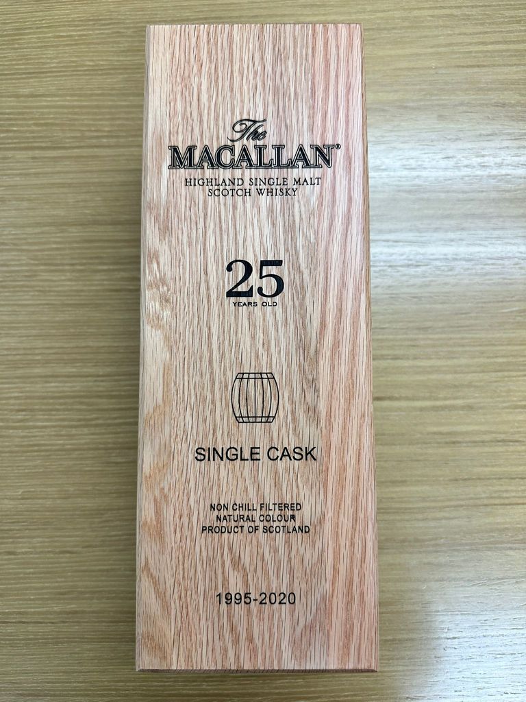 1995 The Macallan 25 Year Old Single Malt Scotch Whisky, 43