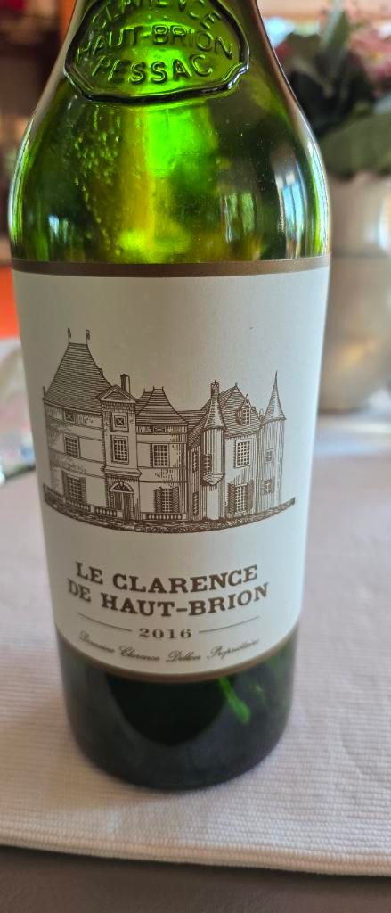 2016 Château Haut-Brion Le Clarence de Haut-Brion - CellarTracker