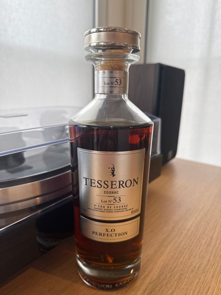 Tesseron(テセロン) Lot No. 53 コニャック 700ml Amazon.co.jp: テセロン LOT 53 正規品 40度 700ml □著名な