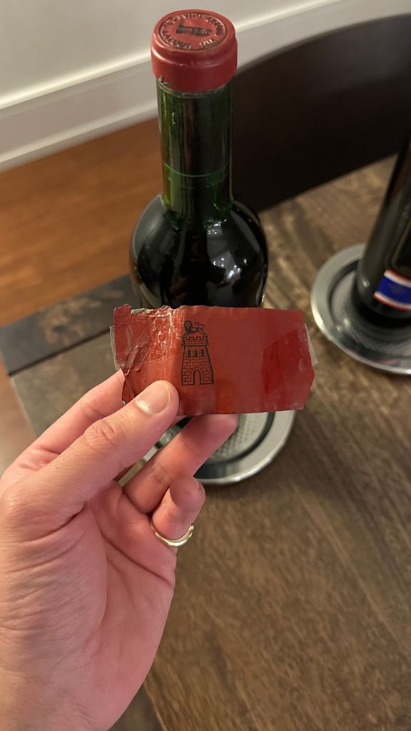 ワイン GRAND VIN DE CHATEAU LATOUR 1968 1968 Château Latour Grand Vin - CellarTracker