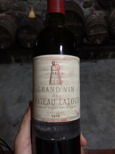 信頼 シャトー ラトゥール 1979 750ml CHATEAU LATOUR【EE】 ワイン