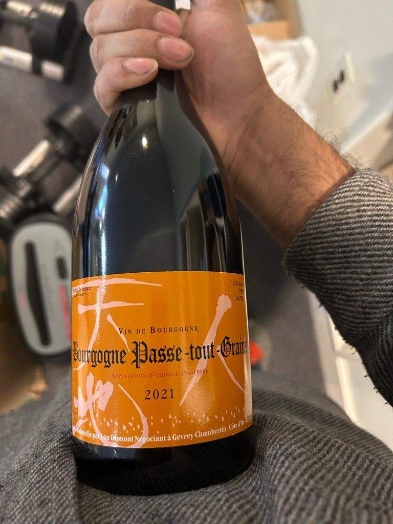 2022 Lou Dumont / Koji et Jae Hwa Bourgogne Gevrey