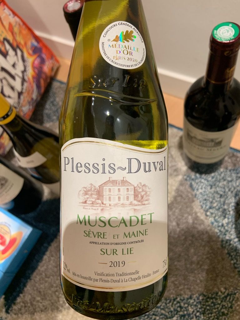 2021 Plessis Duval Muscadet de Sèvre et Maine sur lie France Loire 2021 Plessis Duval Muscadet de Sèvre et Maine sur lie France Loire