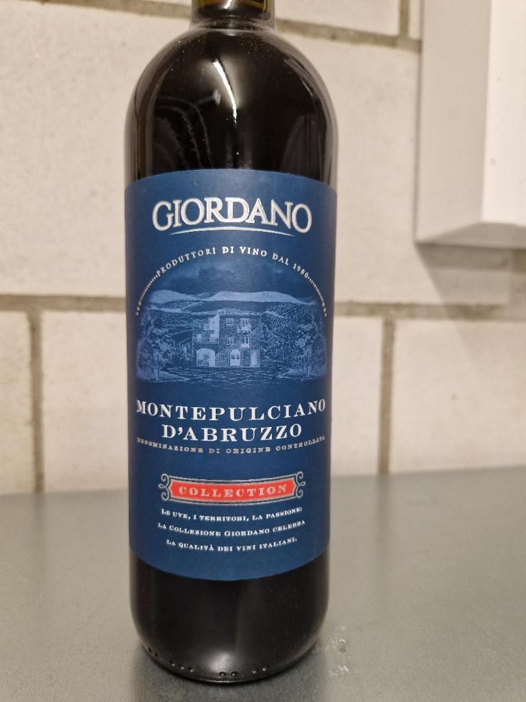 2022 Giordano Montepulciano d'Abruzzo Collection, Italy, Abruzzi ...
