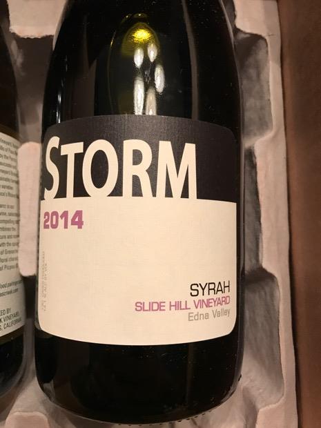 carvela storm wine