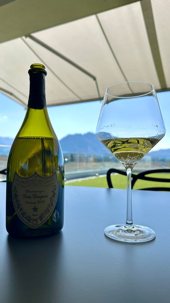 2015 Dom Pérignon Champagne - CellarTracker