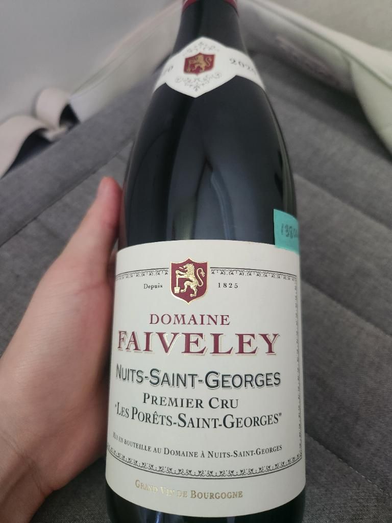 2021 Faiveley Nuits-Saint-Georges 1er Cru Les Porêts Saint-Georges