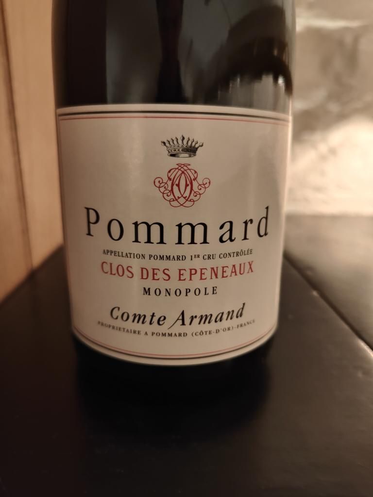 ルイジョセ　ポマール1er  レ ゼプノ2011 2011 Comte Armand Pommard 1er Cru Clos des Epeneaux