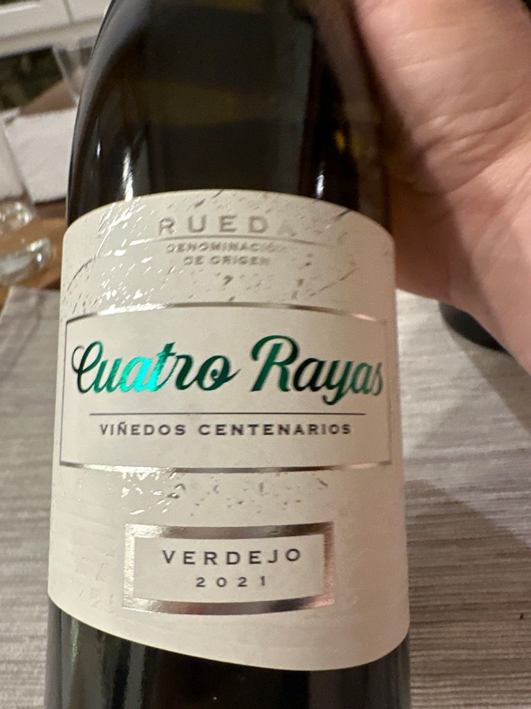 2021 Cuatro Rayas Verdejo Rueda Vinedos Centenarios, Spain, Castilla Y ...