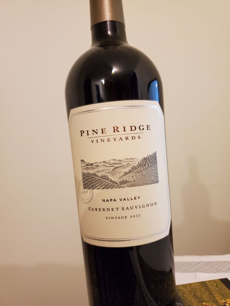 2017 Pine Ridge Vineyards Cabernet Sauvignon Napa Valley ...