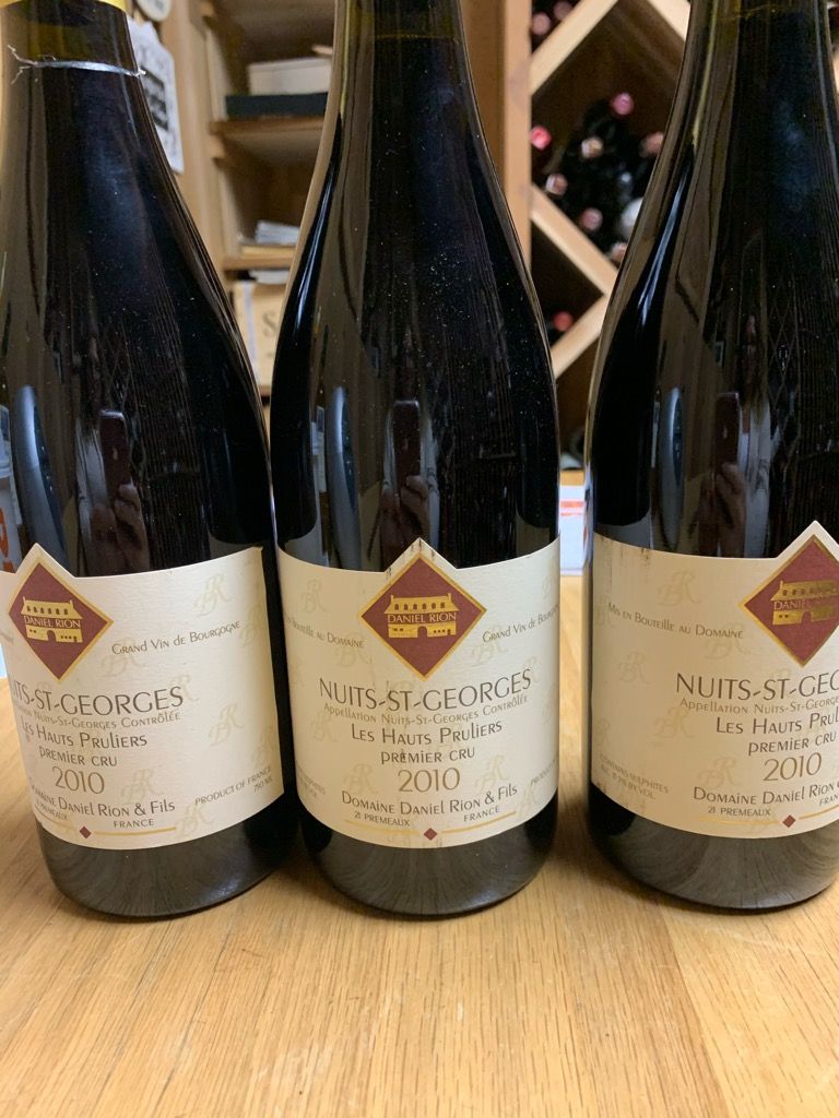 2010 Domaine Daniel Rion et Fils Nuits St. Georges 1er Cru Les Hauts ...