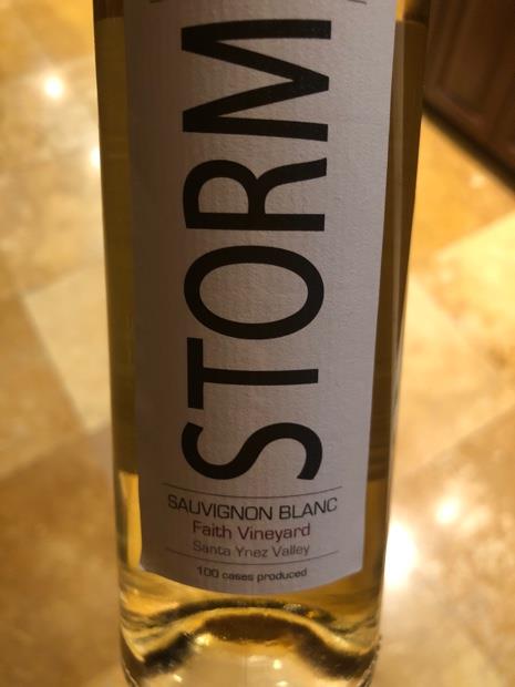carvela storm wine