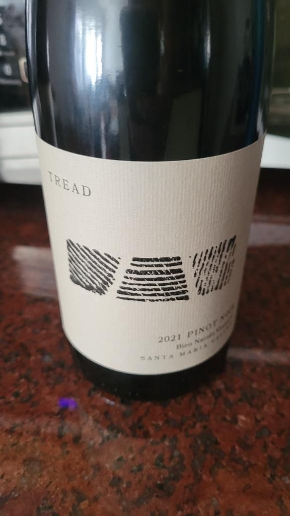 Leonard Weber ウィットニー イングランド 181/250 証明書付 2021 Tread Pinot Noir Bien Nacido Vineyard - CellarTracker