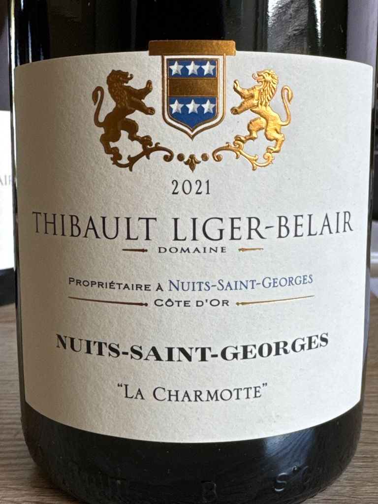 ワイン 2011 Nuits Saint es Les Charmottes 2011 Nuits Saint Georges Les Charmottes（Learn about Wine