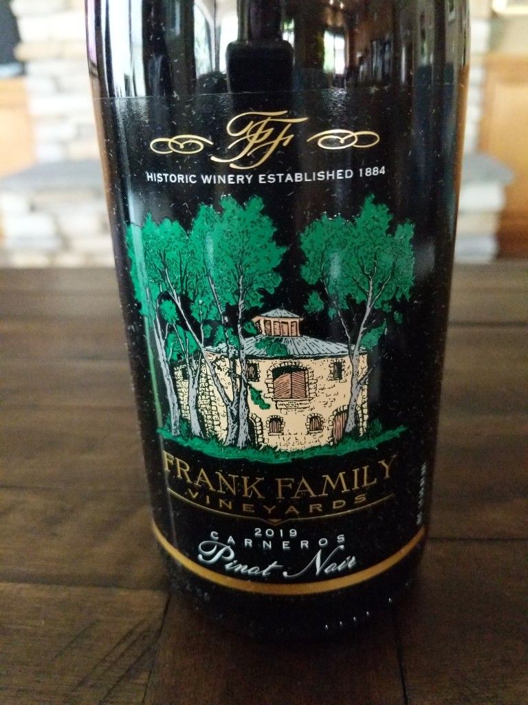 Frank family pinot noir best sale