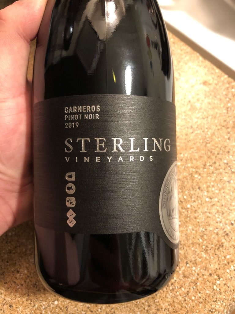 2020 Sterling Vineyards Pinot Noir, USA, California, Napa / Sonoma ...