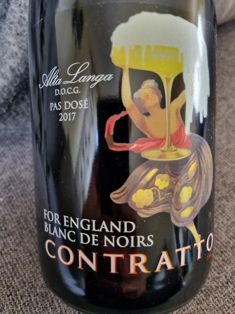 2017 Giuseppe Contratto For England Blanc de Noirs Pas Dosé, Italy