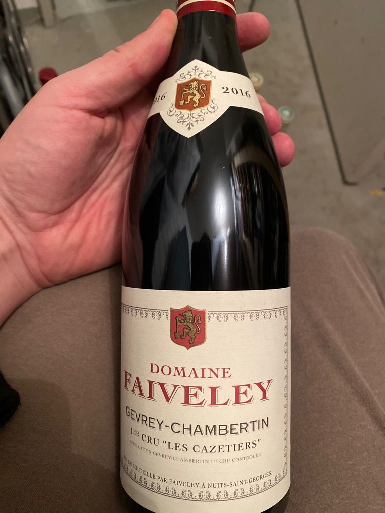 【空き瓶】Gevrey-Chambertin 1er Cru 2016 Serafin Pere et Fils Gevrey-Chambertin 1er Cru Les Cazetiers