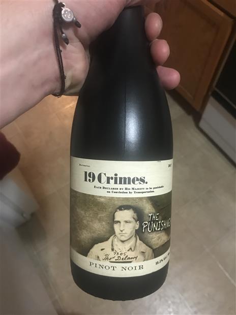 19 crimes deals pinot noir