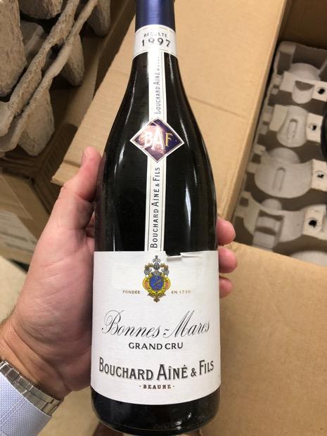 Bouchard Aîné & Fils Chablis 1998 Bouchard Aîné & Fils Chablis 1998 Bouchard Aîné & Fils Chablis