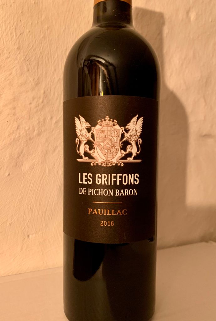 2016 Château Pichon-Longueville Baron Les Griffons de Pichon Baron ...