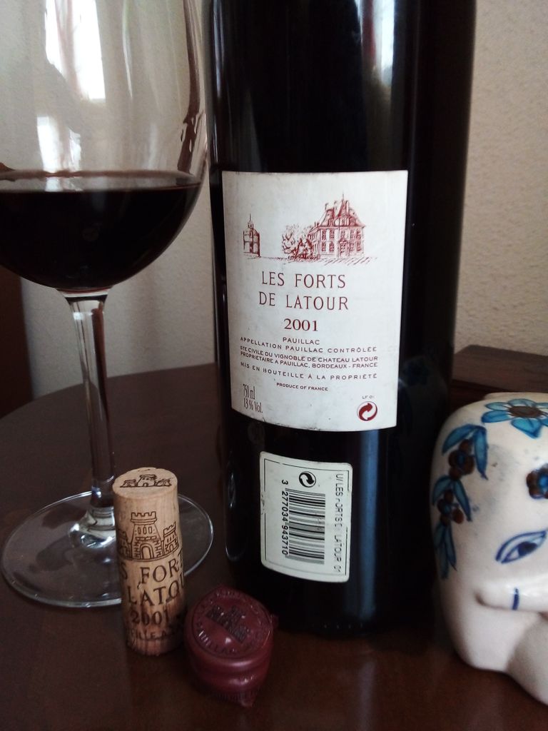 2001 Château Latour Les Forts de Latour - CellarTracker