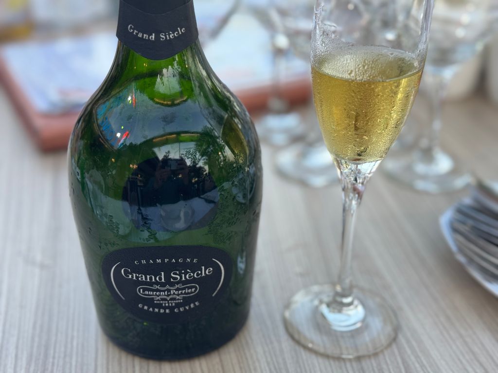 N.V. Laurent-Perrier Champagne Grand Siècle Iteration 23 Grande