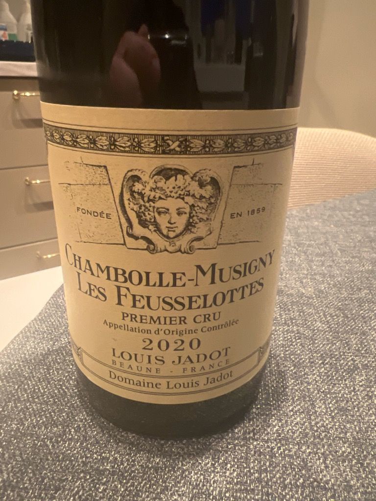 ワイン Hudelot-Noellat Chambolle-Musigny 2001 2001 Alain Hudelot-Noëllat Chambolle-Musigny - CellarTracker