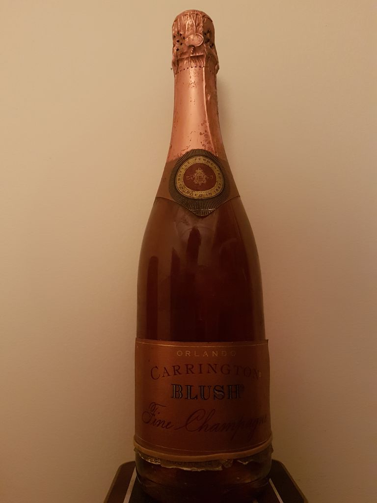 その他 Carrington Blush Fine Champagne 750ml N.V. Orlando Carrington Blush - CellarTracker